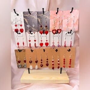 Be Mine earrings in tonight’s show! 🥰😍😍😍